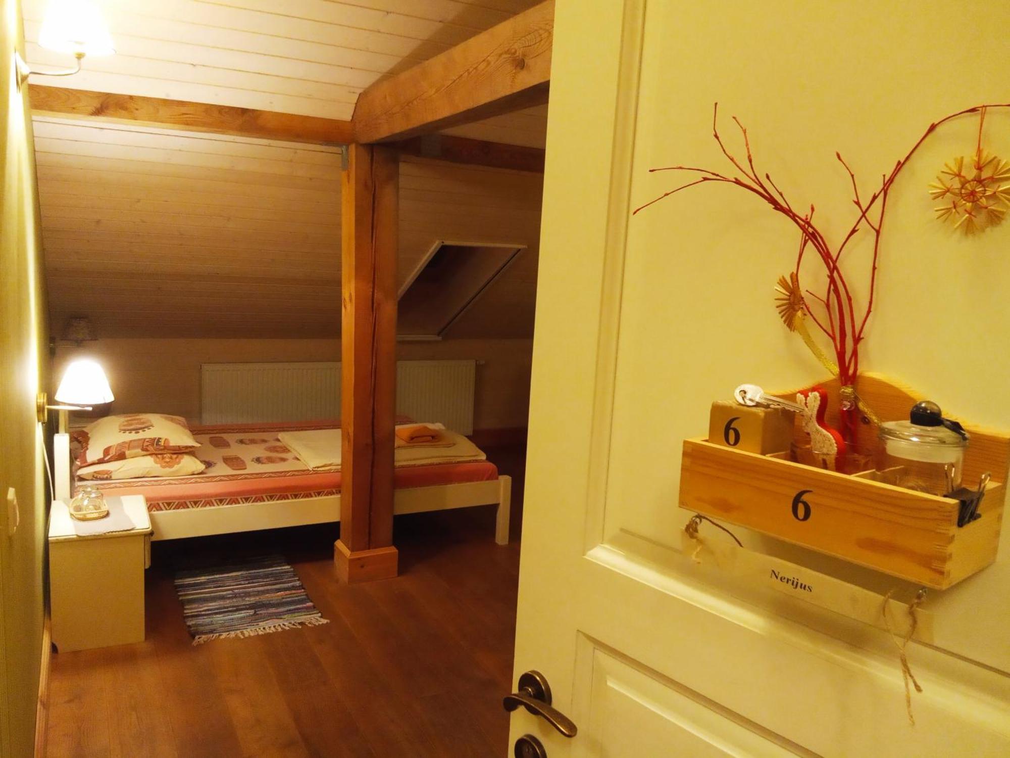 Senosios Geguzines Ukis Guest House Cameră foto