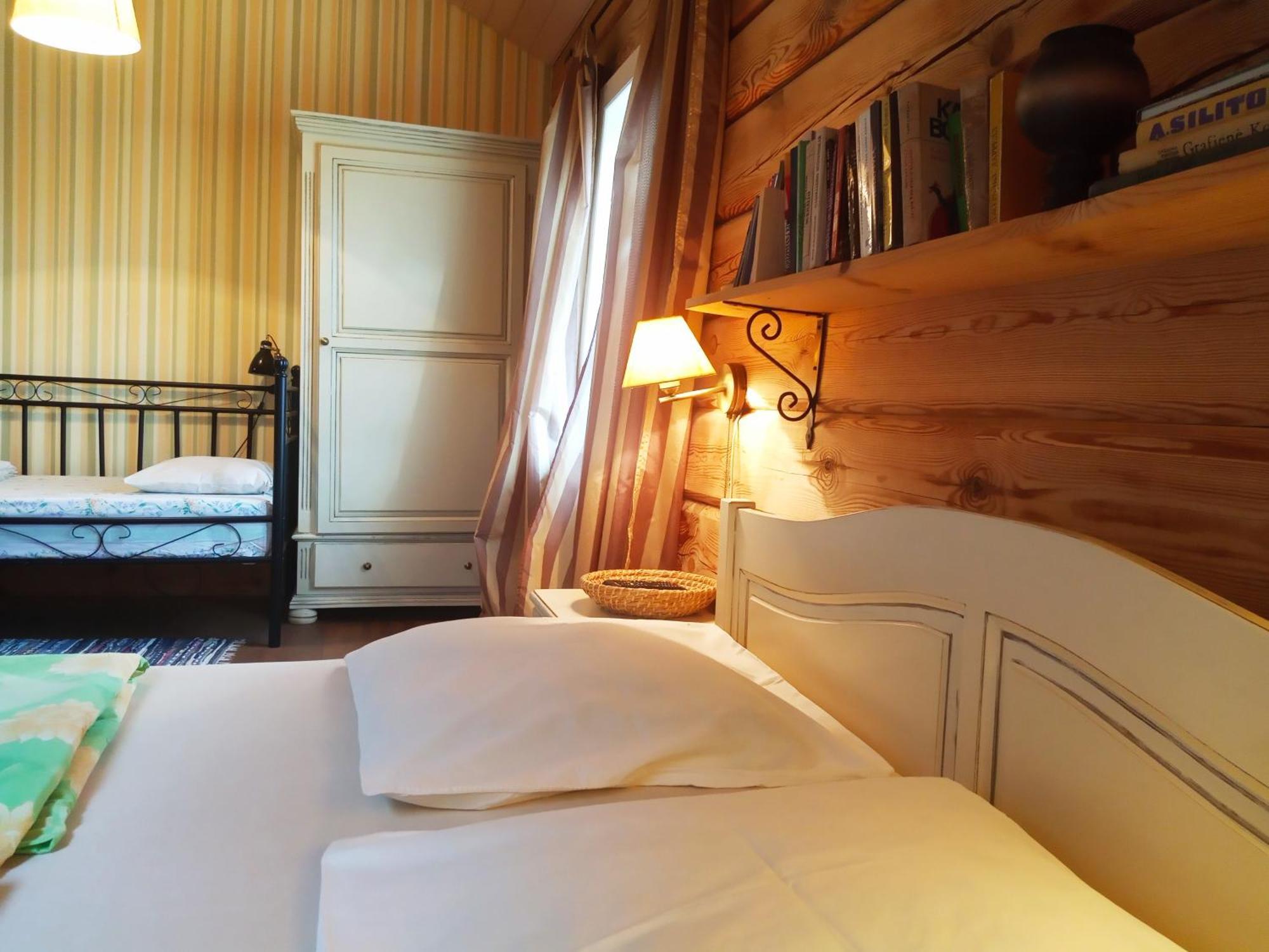 Senosios Geguzines Ukis Guest House Cameră foto